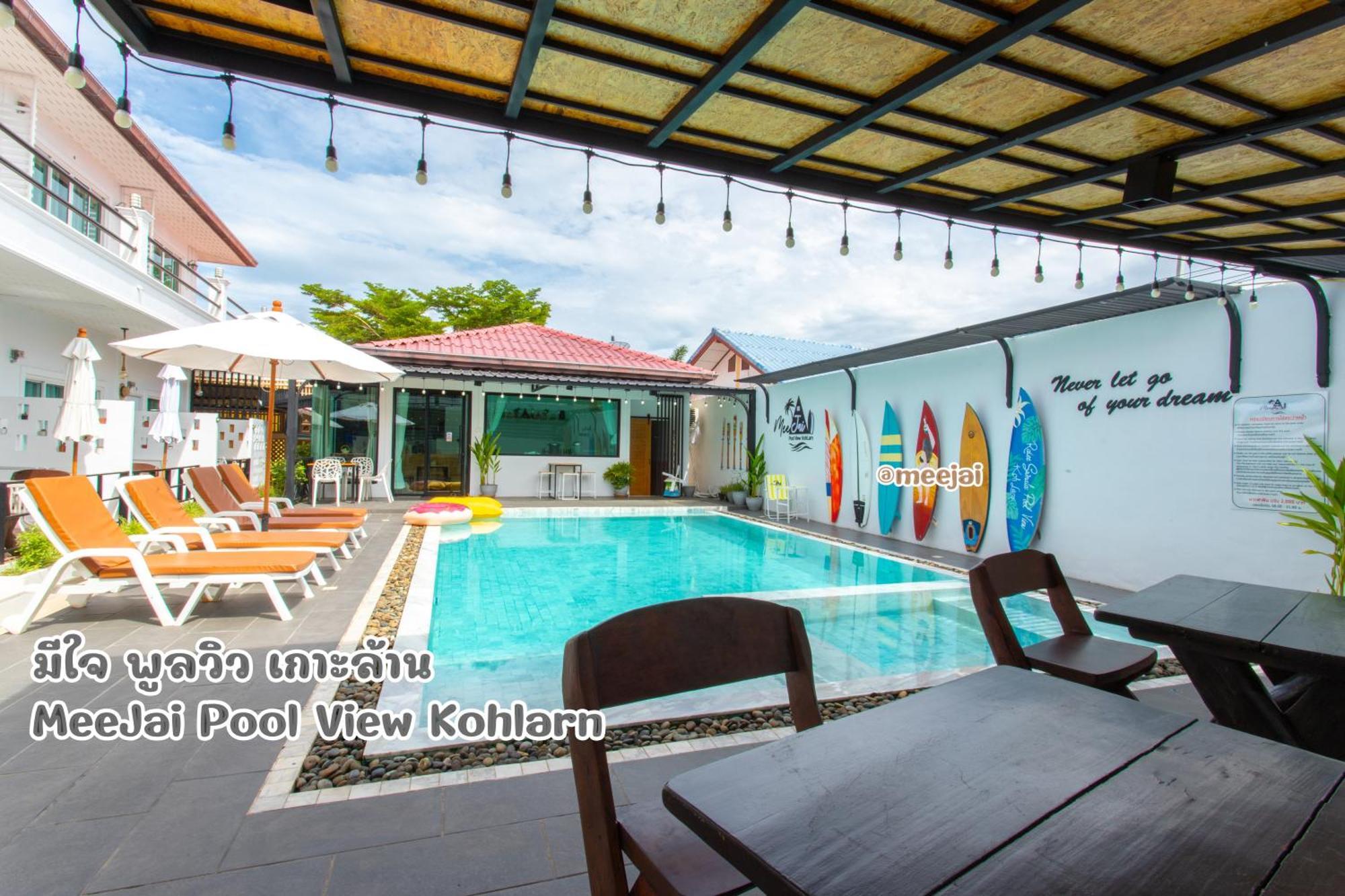 มีใจ พูลวิว เกาะล้าน Meejai Pool View Kohlarn Hotell Exteriör bild